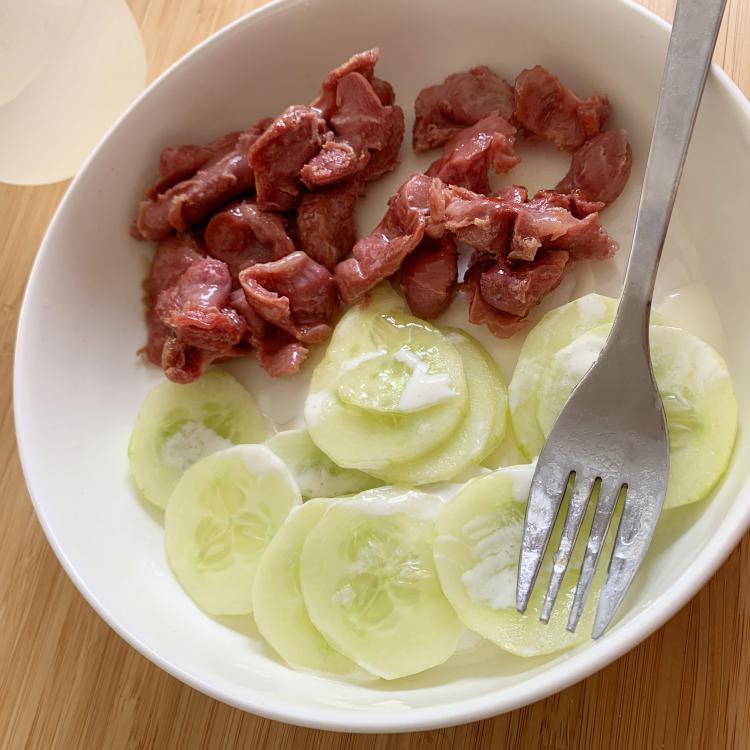 Concombres à la crème & Gésiers à la graisse d'Oie