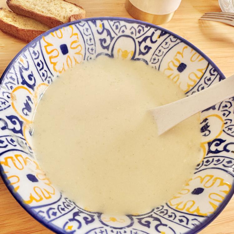 Soupe de Fromage & Anchois | Ariel Keto®